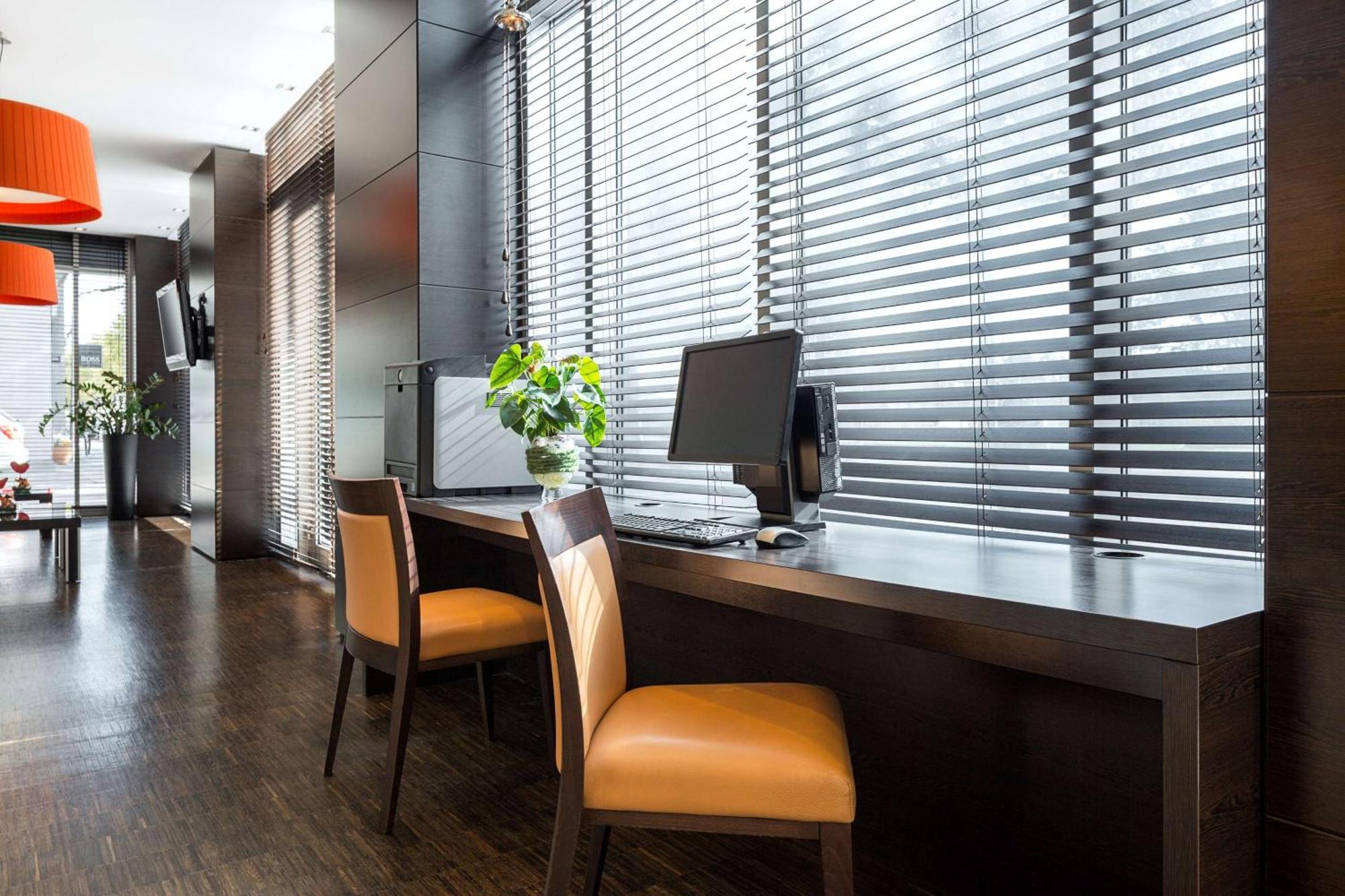 Nh Danube Hotel Wien